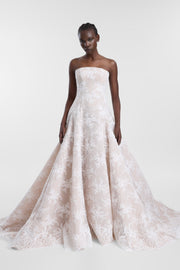 Dalias Gown